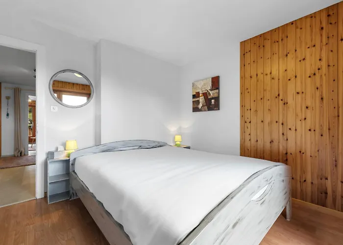 Dents-rousses D4 - 4 Pers - In&out Apartament Siviez